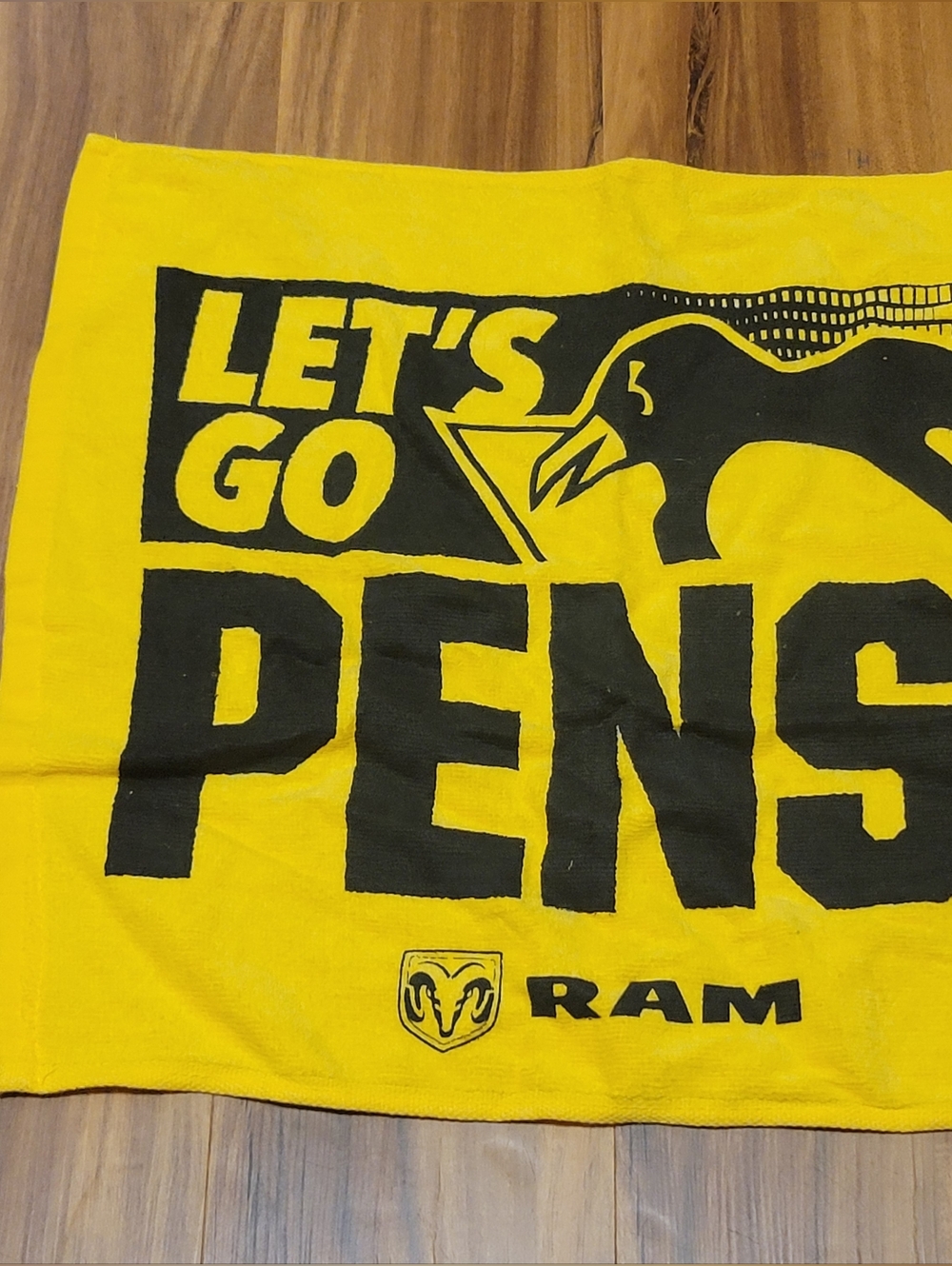 Pittsburgh Penguins NHL Let's Go Pens Rally Towel SGA